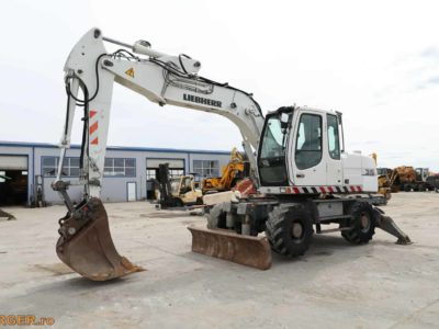 Excavator pe pneuri Liebherr A316 Litronic