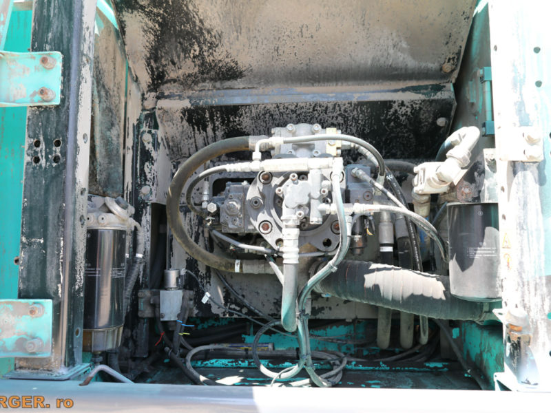 Excavator pe senile Kobelco SK350 LC-90