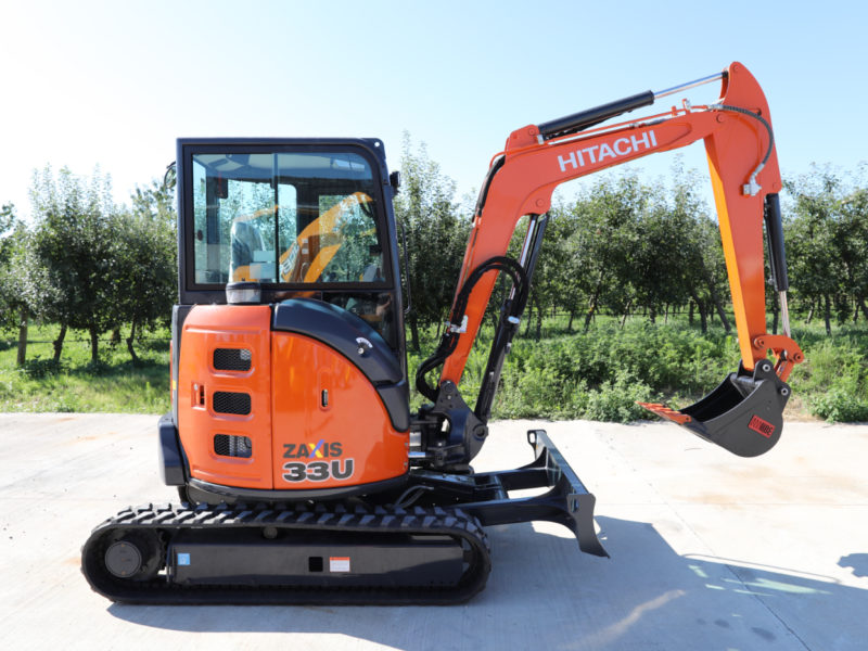 Excavator pe senile de cauciuc HITACHI ZX33U-5A NOU