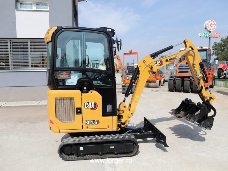 Miniexcavator pe șenile CAT 301.6, NOU